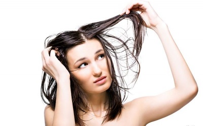 6 nguyên nhân bất ngờ khiến tóc bị bết dầu