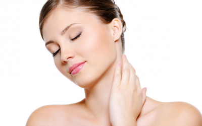 Bí quyết chăm sóc da giúp ngăn ngừa nếp nhăn vùng cổ