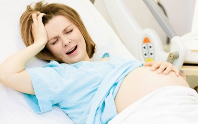 6 cách giảm đau tự nhiên trong khi chuyển dạ