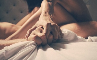 3 điều phụ nữ muốn đàn ông làm 'trên giường' mà không nói ra