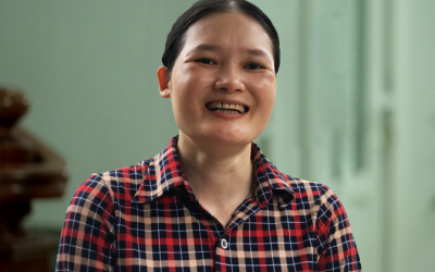 Quả ngọt sau 5 năm tìm cách chữa bệnh run tay chân cho con