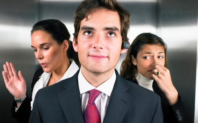 Những mẹo đơn giản giúp giảm mùi cơ thể trong mùa Hè