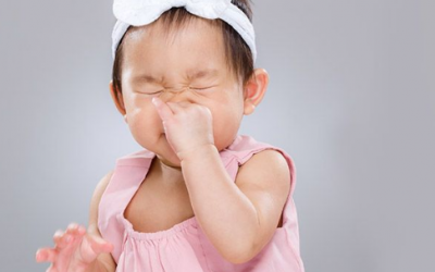 Chăm sóc trẻ bị viêm mũi họng: Làm sao để nhanh khỏi, không gây biến chứng?