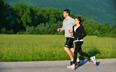 Chạy bộ nhiều có ảnh hưởng đến đầu gối không?