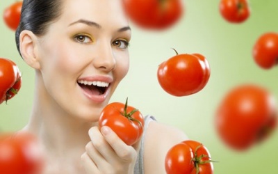 Bí quyết làm đẹp da chỉ với cà chua