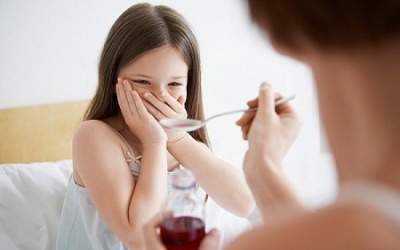 Nguyên tắc cần nhớ để cho trẻ dùng thuốc đúng liều