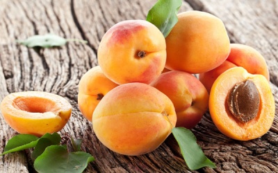 Bạn đã biết cách làm đẹp chỉ với 1 quả đào chưa?