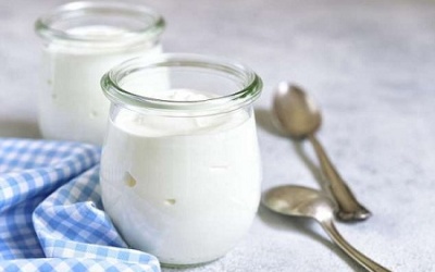 Ăn sữa chua trước bữa ăn có thể cải thiện tiêu hóa, ngăn ngừa viêm khớp