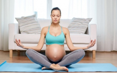 Tại sao phụ nữ nên tập yoga khi mang thai?