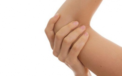 Điều trị eczema ở khuỷu tay như thế nào?