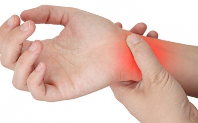 Bệnh nhân gout thường đau ở những vị trí nào?