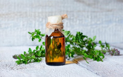 Xử lý zona thần kinh bằng tinh dầu: Nên hay không?