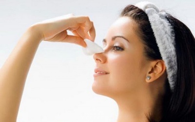 Những cách đơn giản giúp loại bỏ mụn đầu đen