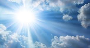 Nắng nóng ở Bắc Bộ và Trung Bộ còn kéo dài trong 1 - 2 ngày tới