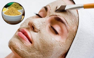 5 cách chăm sóc da hiệu quả vớ mặt nạ gỗ đàn hương