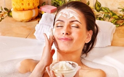 Da mềm mịn như nhung nhờ mặt nạ sữa chua