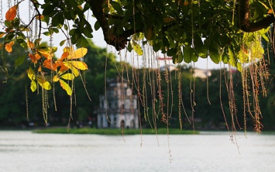 Bắc Bộ nắng nhiều, Nam Bộ mưa dông