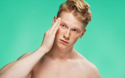 Các bước chăm sóc da mụn cho nam giới