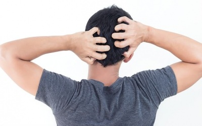 Vì sao bị zona từ 2 năm trước bây giờ vẫn ngứa?