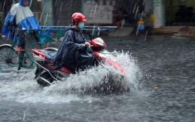 Nam Trung Bộ và Nam Bộ mưa dông trên diện rộng