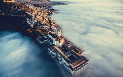 Ngắm loạt ảnh tuyệt đẹp của 'những bậc thầy về nhiếp ảnh trên cao'