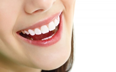 Súc miệng nước muối hàng ngày sao không hết viêm lợi?