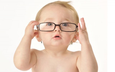 7 lời khuyên chăm sóc mắt cho trẻ cha mẹ nào cũng nên biết