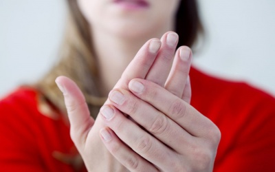 7 lý do khiến bàn tay luôn bị lạnh