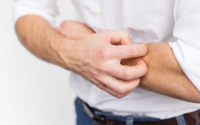 Ngứa ran tay chân: Nguyên nhân và giải pháp?