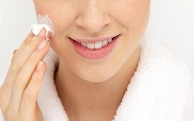 Có thể dùng Subạc bôi lên vết thủy đậu?
