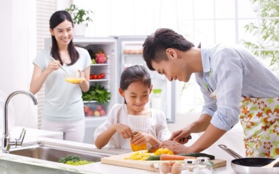 Làm sao để hạn chế ngộ độc thực phẩm dịp lễ, Tết? 