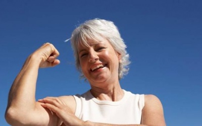 Những cách tự nhiên giúp tăng cường sức khỏe xương