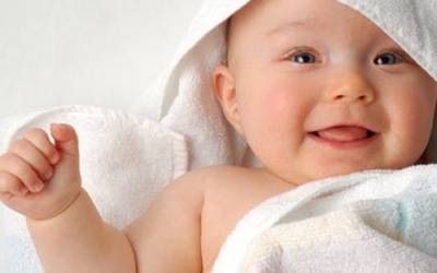 Trẻ 7 tháng bị chàm vì đâu?