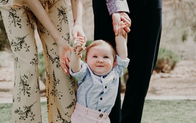 Tử vi thứ Sáu (5/4/2019): Gia đình là nguồn động lực to lớn cho Cự Giải