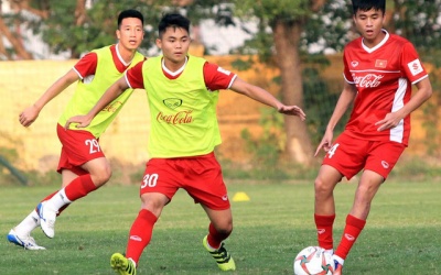 U22 và Đội tuyển Quốc gia cùng tập trung, HLV Park chia người?