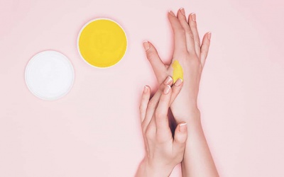 Cách làm kem nghệ trị dị ứng nhanh chóng