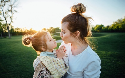 Tử vi Chủ nhật (5/5/2019): Ma Kết, đừng chỉ biết tới công việc mà quên đi gia đình!
