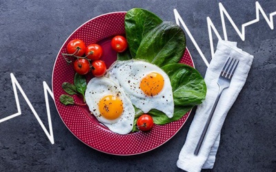 Chế độ ăn kiêng low-carb có thể làm tăng nguy cơ mắc bệnh rung nhĩ