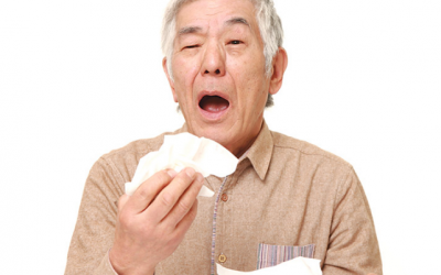 Người cao tuổi bị chảy nước mắt và nước mũi liên tục là mắc bệnh gì?