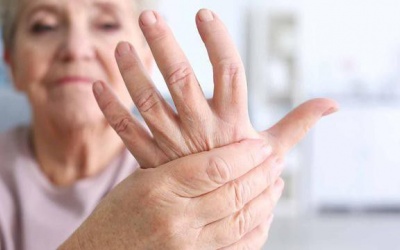 Dùng thuốc methotrexate khi bị viêm khớp dạng thấp có an toàn?