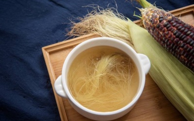 5 lợi ích vàng không thể bỏ qua của râu ngô