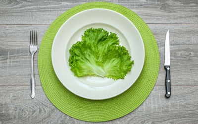 Người gầy có nên ăn ít calorie?