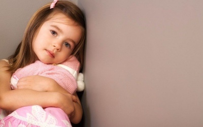 Mẹ bổ sung acid folic có thể giúp ngăn ngừa tự kỷ ở trẻ? 