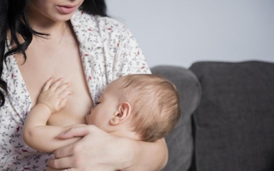 Bật mí 5 cách tự nhiên để giảm đau nhũ hoa khi cho con bú