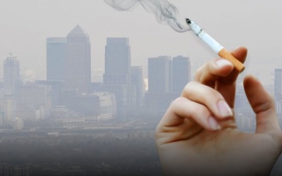 Ô nhiễm không khí gây hại cho phổi như hút 1 bao thuốc lá mỗi ngày