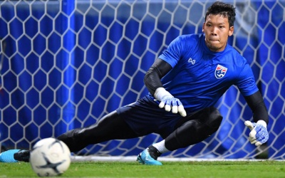 1 ngày trước vòng loại World Cup 2002, Thái Lan vẫn 'gặp khó'