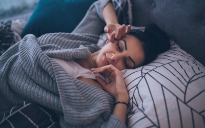 Khó ngủ vào 3 tháng đầu thai kỳ: Nguyên nhân và cách khắc phục