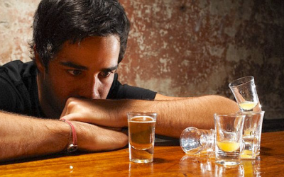 Uống nhiều rượu có thể gây hôi miệng?