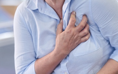 Dấu hiệu đau và tê tay bên trái có phải bị thiếu máu cơ tim? 