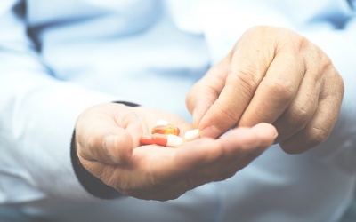 Có nên thay thế thuốc huyết áp bằng TPCN Định Áp Vương?